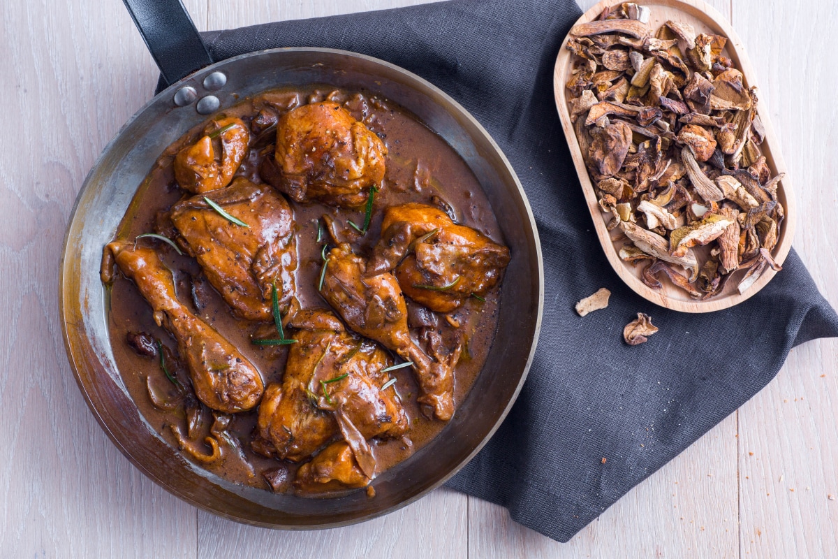 Hähnchen mit Pilzen