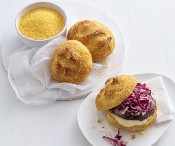 Cornbread-Burger mit Steinpilz