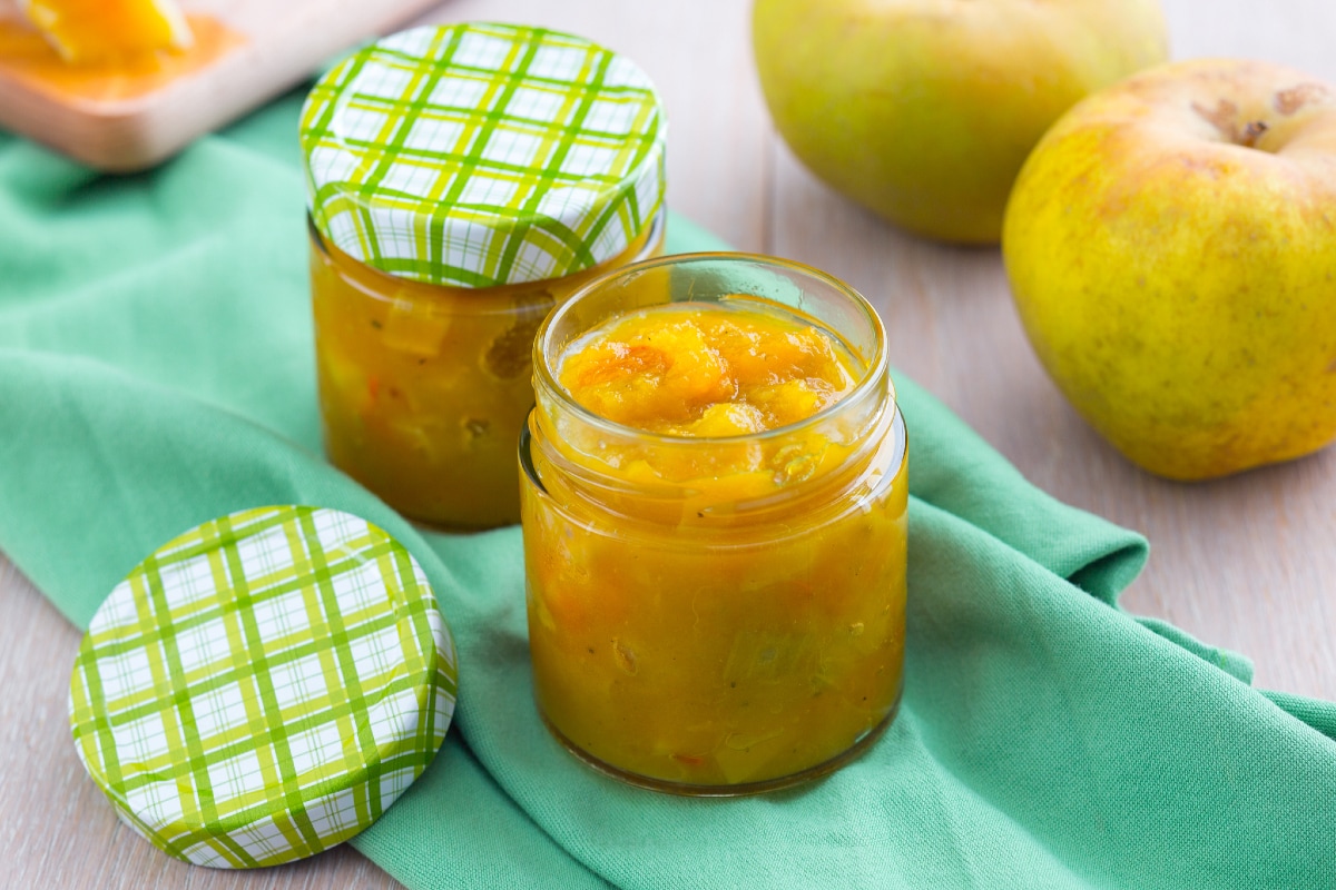 Apfel-Chutney mit Safran