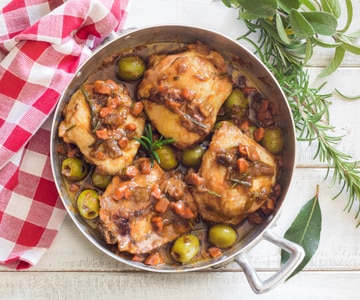 Huhn Jägerart in Weiß