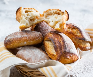 Brötchen mit Sauerteig