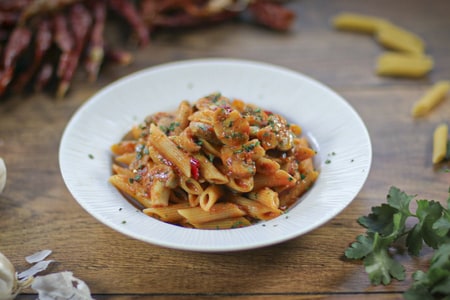 Penne all'arrabbiata mit Champignon