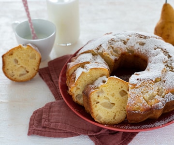 Ringkuchen mit Ricotta und Birnen