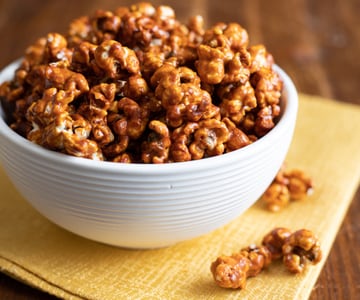Salziges Karamell-Popcorn