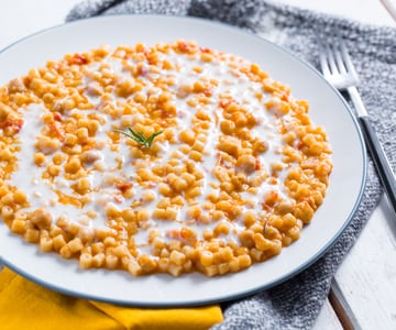 Pasta mit Kichererbsen und Taleggio