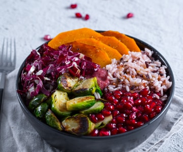 Herbstliche Reis-Bowl