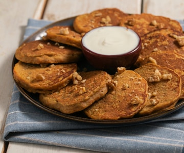 Pfannkuchen mit Banane und Karotten