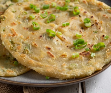Chinesische Pfannkuchen (Cong You Bing)
