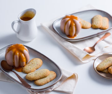 Gianduia-Pudding mit Orangensauce