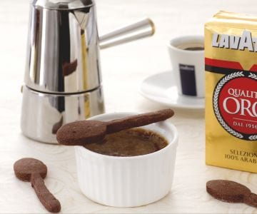 Katalanische Creme mit Kaffee und Kardamom