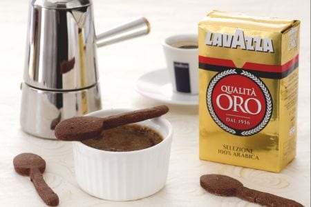 Katalanische Creme mit Kaffee und Kardamom