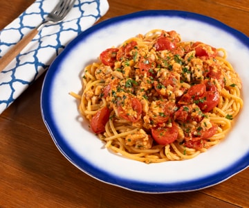 Spaghetti im verrückten Wasser