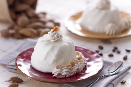 Panna cotta mit Mandeln