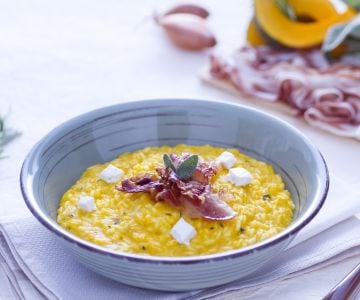 Kürbisrisotto mit Robiola und knusprigem Speck
