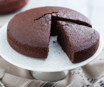 Kakao-Heißmilchkuchen