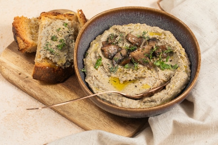 Pilzhummus
