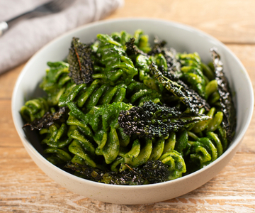 Fusilloni mit Schwarzkohlcreme