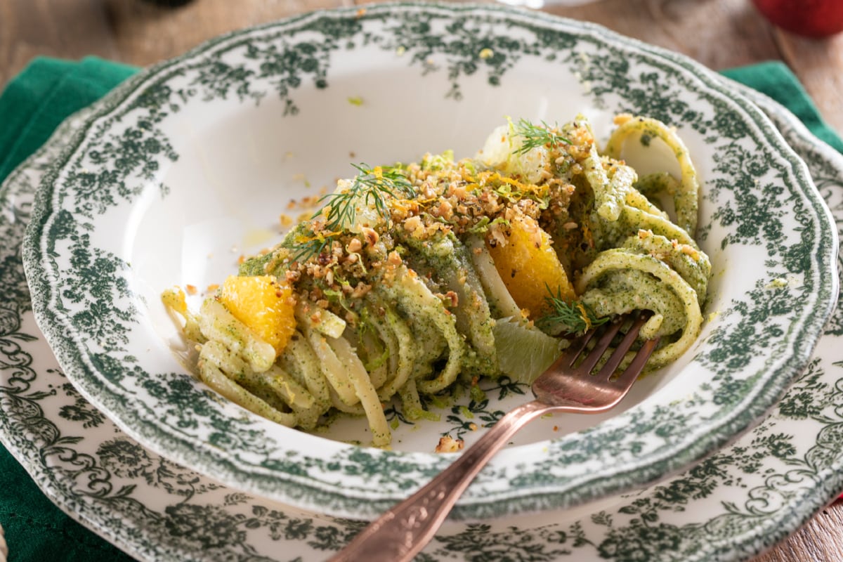 Linguine mit Dill- und Zitruspesto