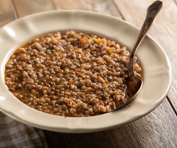 Dinkel- und Linsensuppe
