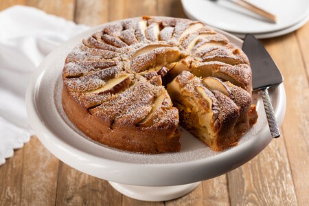 Apfel- und Nusskuchen