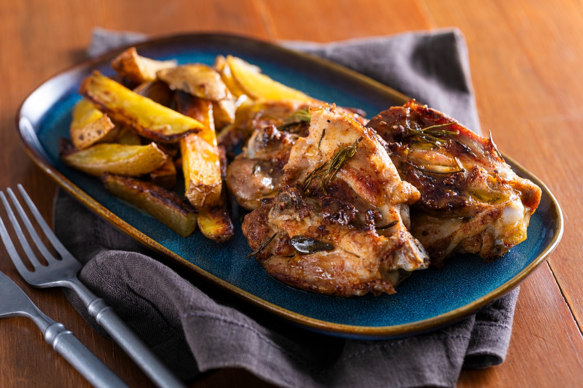 Hähnchenoberschenkel in der Heißluftfritteuse