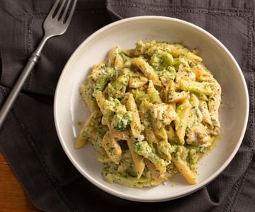 Pasta mit Huhn und Brokkoli