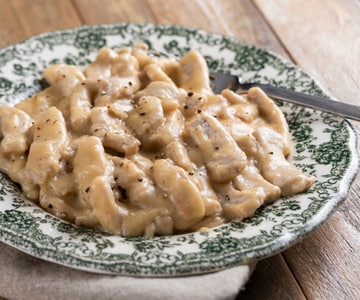 Schweinefleischstreifen mit Bier