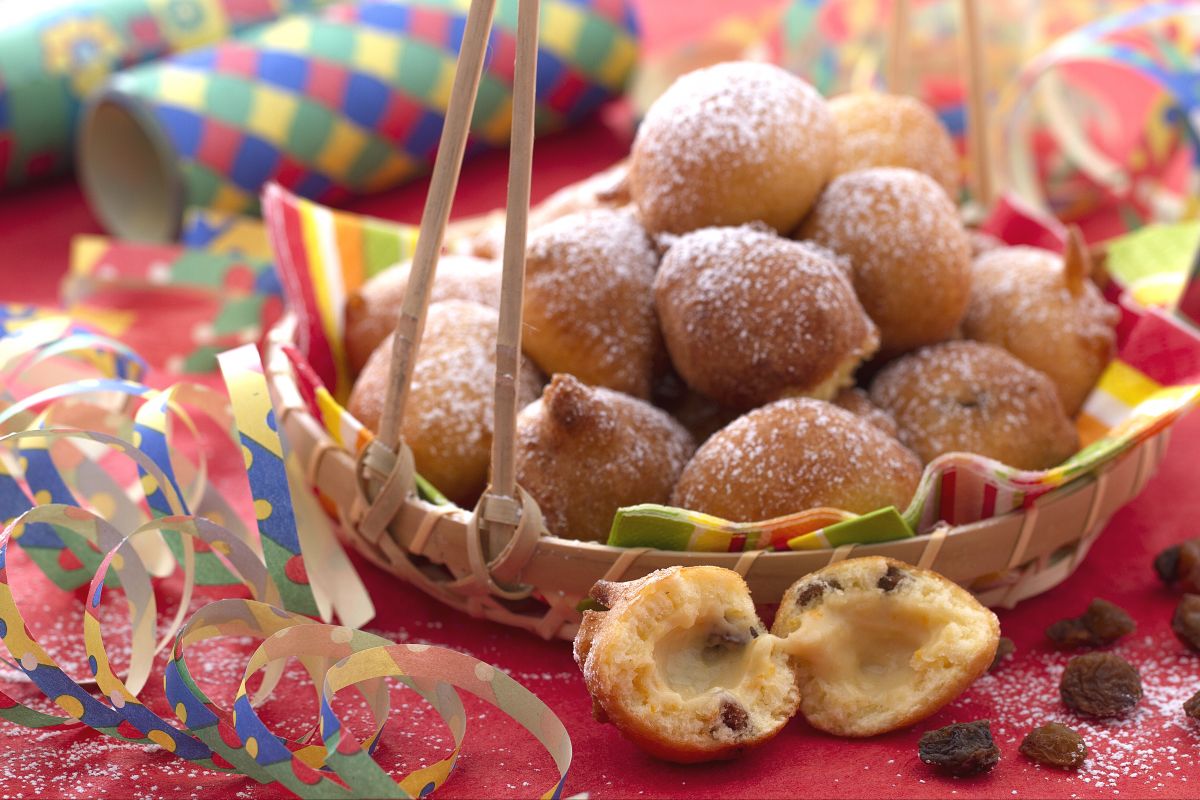 Tortelli mit Rosinen und Orangenduft