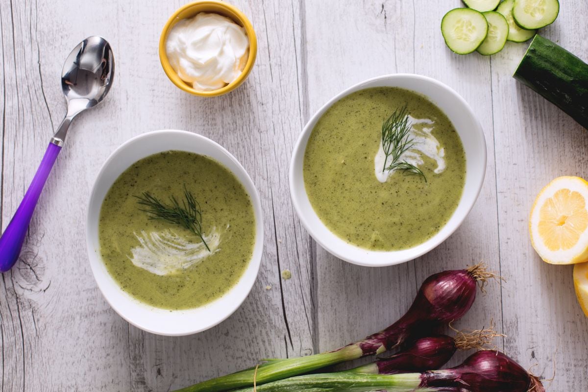 Gurkensuppe mit Joghurt