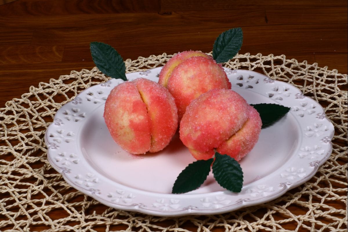 Falsche Pfirsiche mit Alchermes