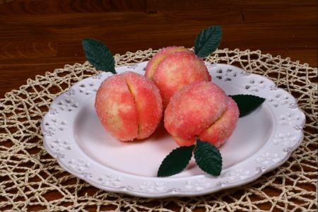 Falsche Pfirsiche mit Alchermes