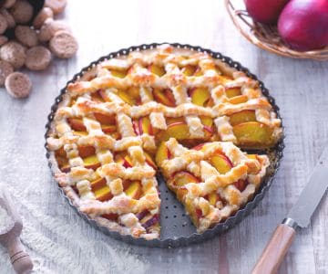 Pfirsich- und Amaretti-Tarte