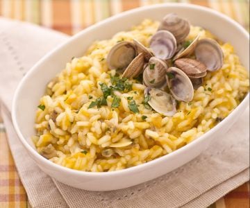 Risotto mit Karotten, Ingwer und Venusmuscheln