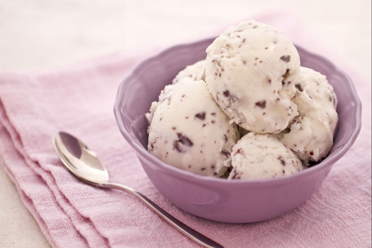 Stracciatella-Eis