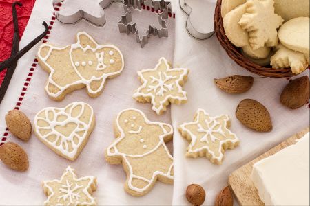 Weihnachtsplätzchen mit Mandeln