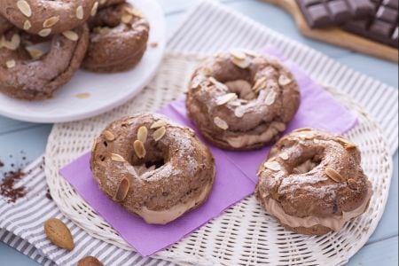 Mini Paris-Brest mit Kakao und Schokoladencreme