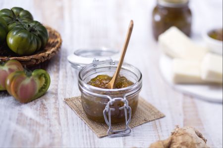 Grüne Tomatenkonfitüre