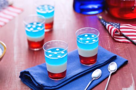 Jelly-Shot in Sternen und Streifen