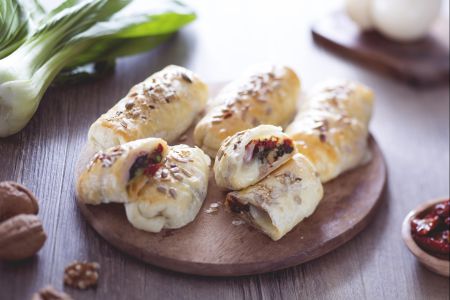 Herzhafte Röllchen mit weichem Kern