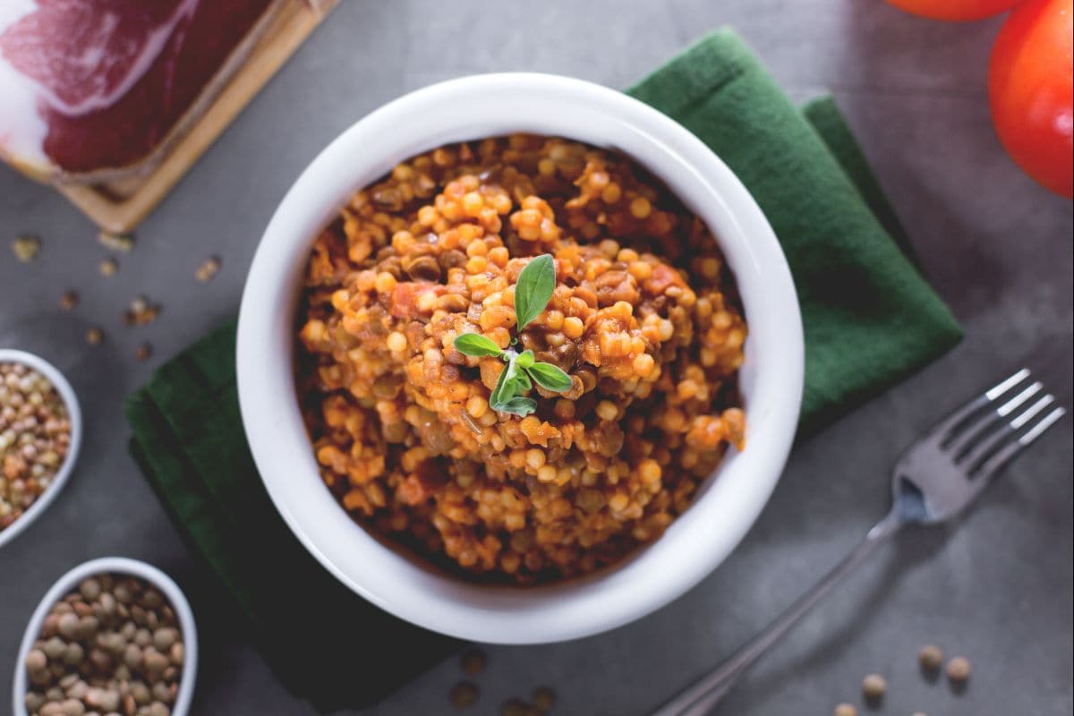Fregola mit Linsen