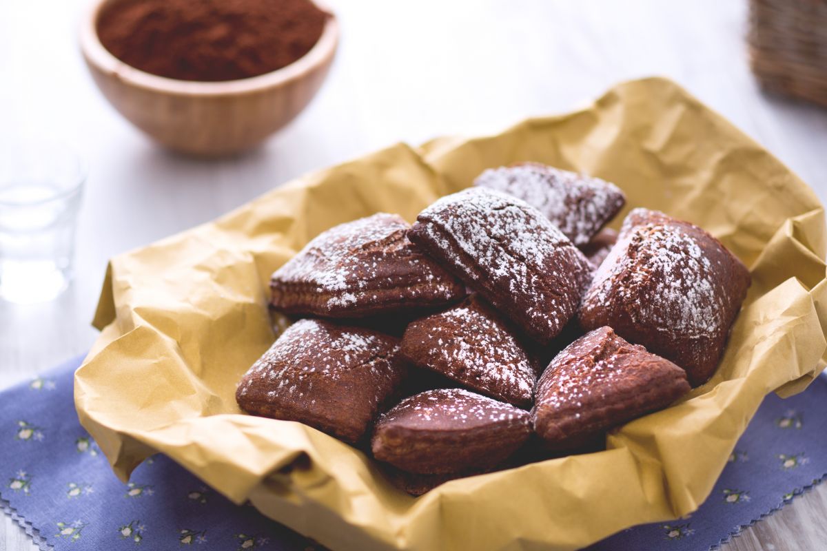 Gefüllte Kakaokrapfen