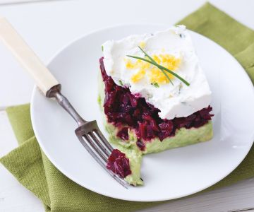 Rote-Bete- und Avocado-Tatar