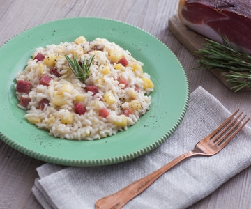 Risotto mit Äpfeln und Speck