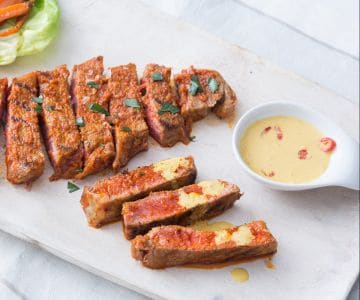 Rindersteak mit zwei Currys