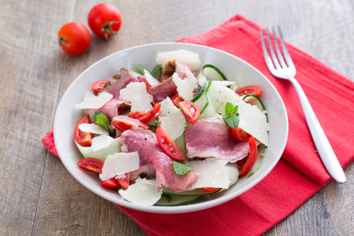 Gewürzter Rindfleischsalat mit Grana Padano