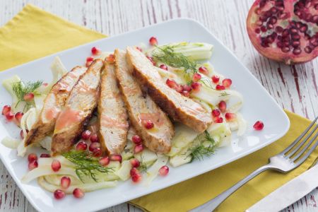 Putenbruststreifen mit Fenchel und Granatapfel