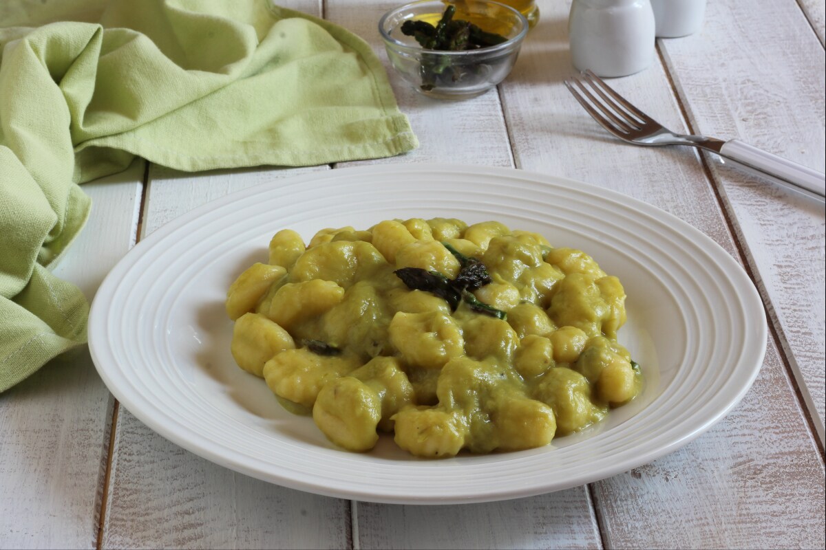 Gnocchi mit Spargelcreme