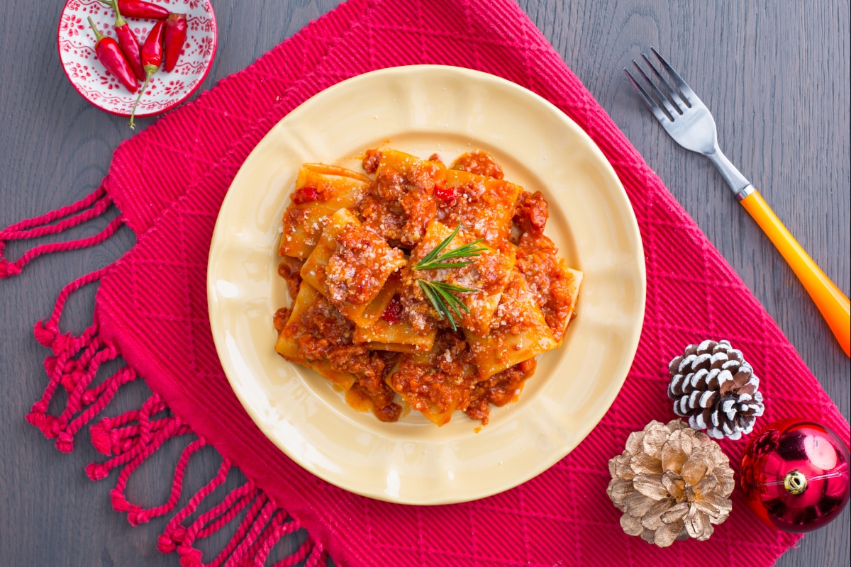 Paccheri mit Cotechino-Ragout