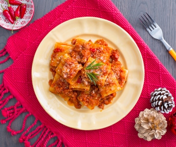 Paccheri mit Cotechino-Ragout