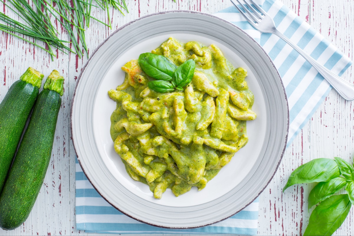 Hähnchen mit Zucchinicreme